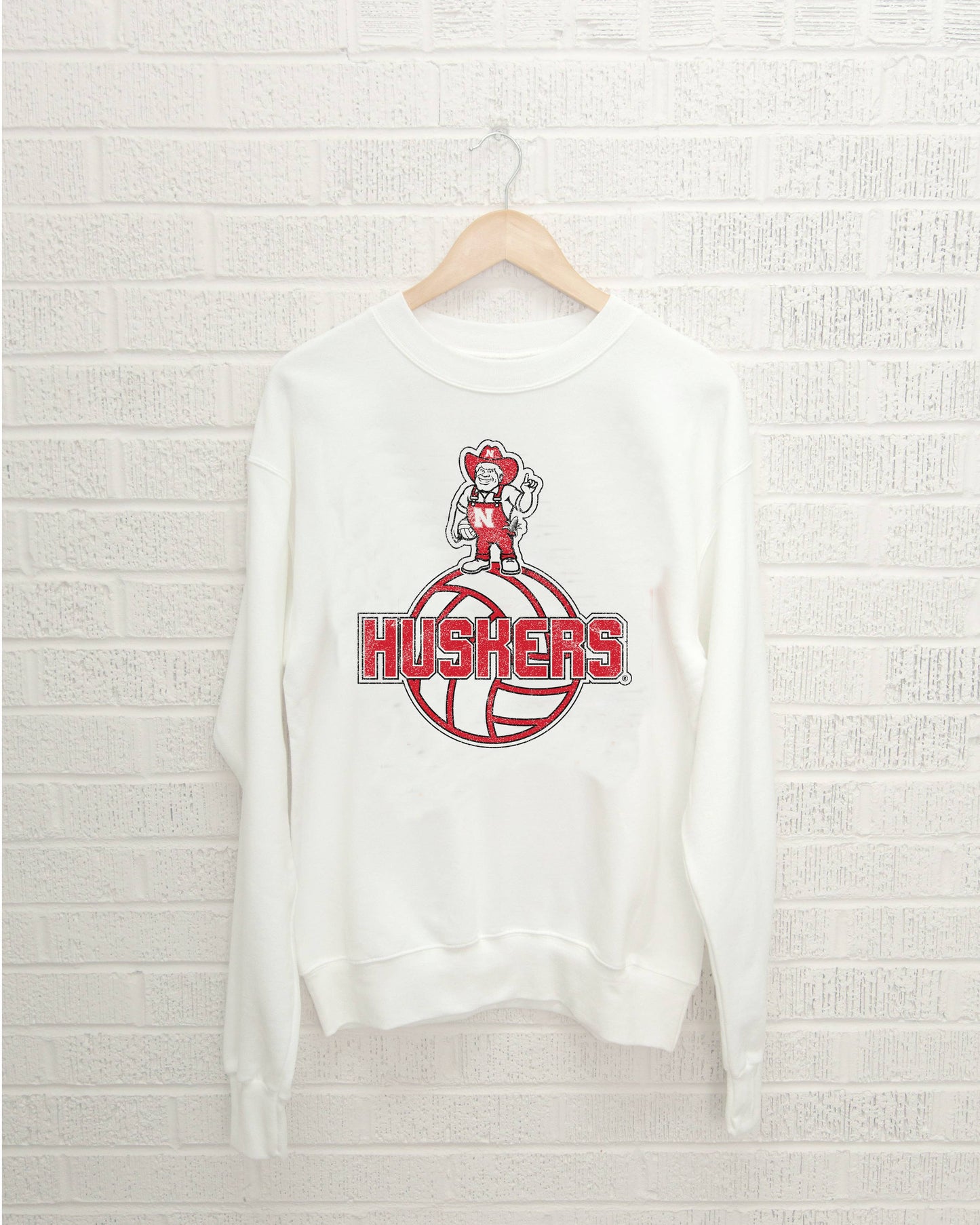 Nebraska Huskers Volleyball Mascot Wht Thrifted Sweatshirt
